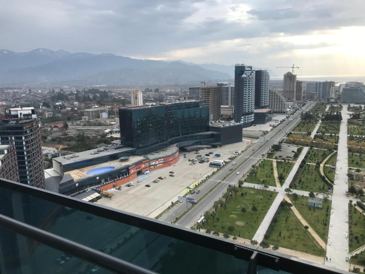 Orbi Beach Garden Batumi Exterior photo